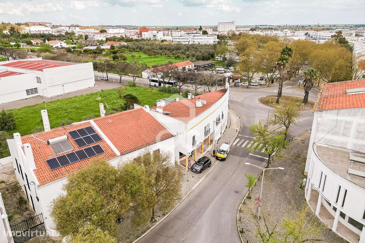 Espaço Comercial c/ 50 m² na Vila Lusitano, em Évora-13