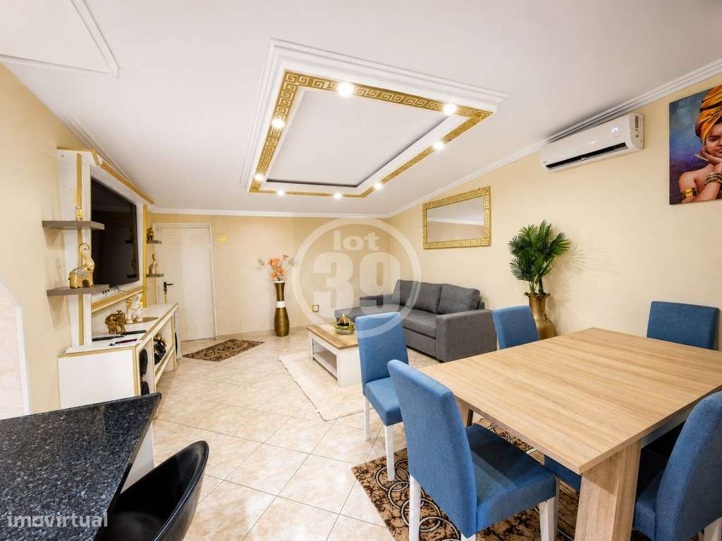 T2 Renovado em Faro Terraço com Pérgola | Perto de Tudo-5
