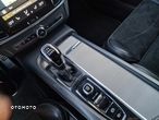 Volvo V90 D4 R-Design - 32