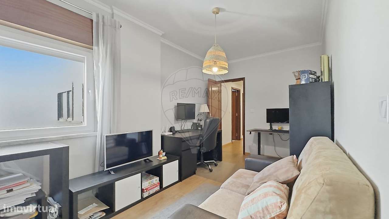 Apartamento T3 à venda em Sintra-22