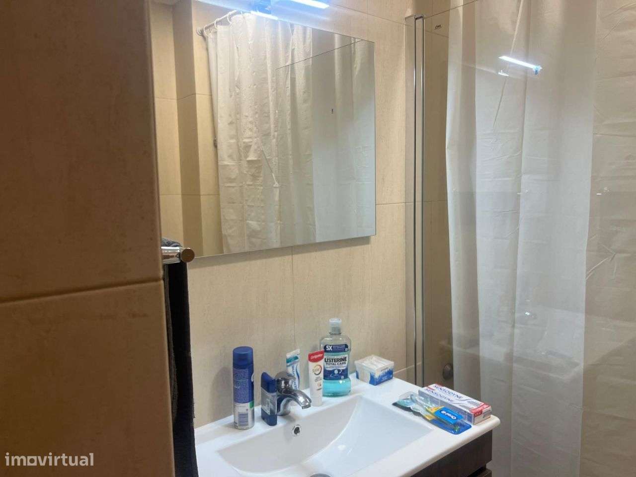 Apartamento T1 como novo, garagem fechada-10