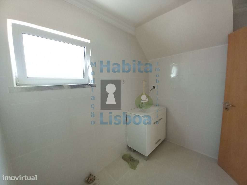 Moradia V5 Premium c/ Anexo | Tranquilidade e Lisboa à Porta-11