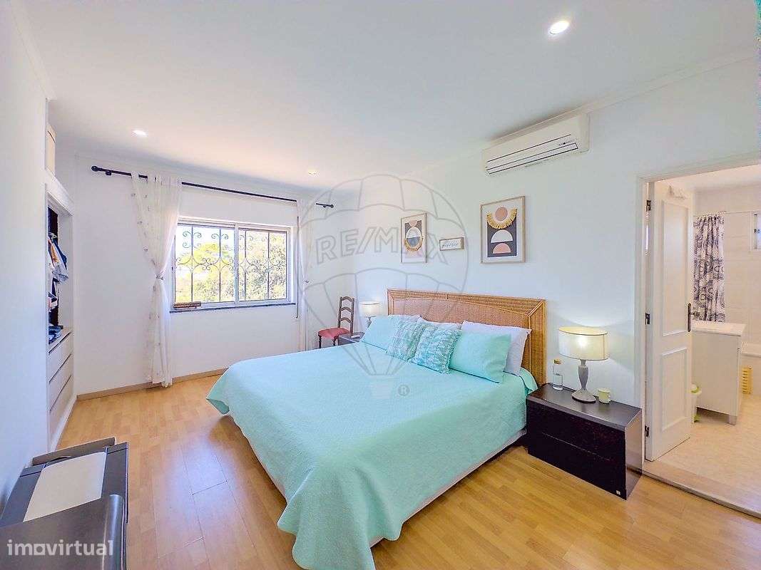 Moradia T5 para venda-13