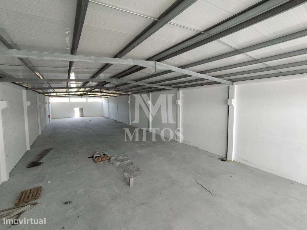 Armazém industrial para venda em Fragoso - Grande imagem: 3/11