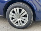 Volkswagen Passat Variant 2.0 TDI DPF Highline - 23