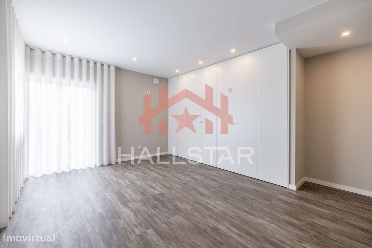 Moradia de Luxo T4 / Lote com 890m² / Marinha Grande-19