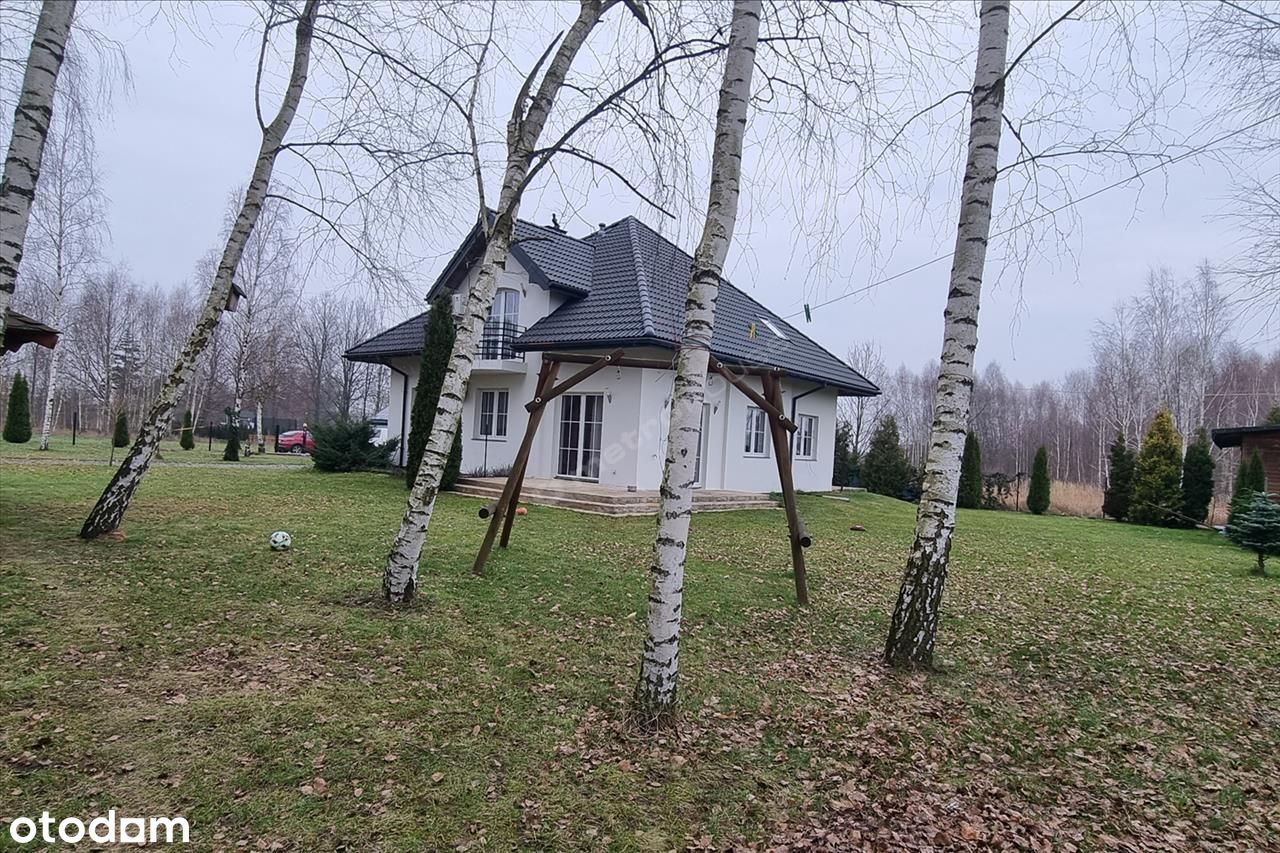 Wyjątkowy dom w otoczeniu lasów na działce 2000m