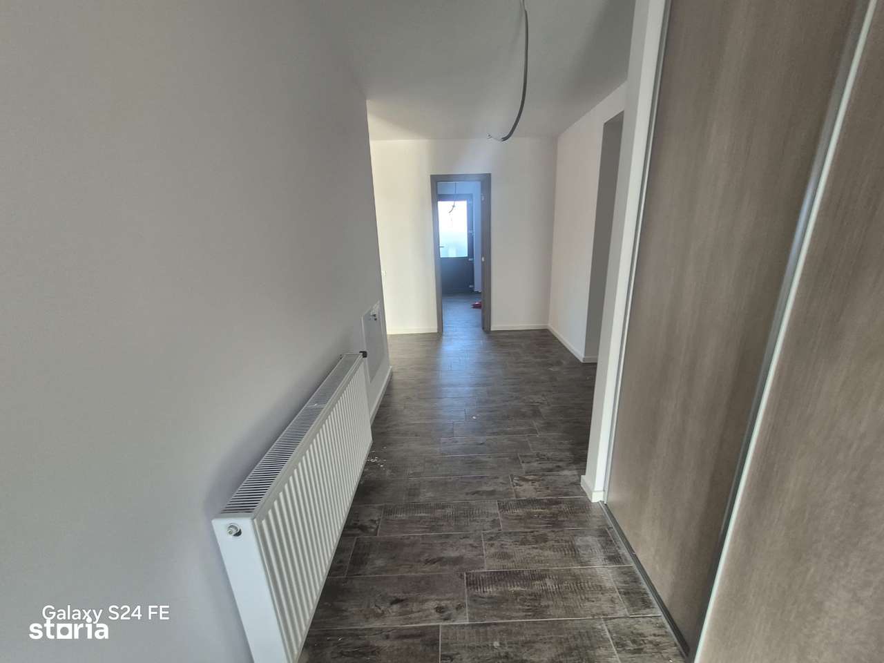Casă independentă cu 3 camere/living /baie / și teren de 600mp-19