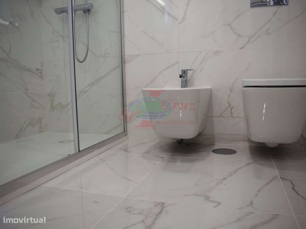 Apartamento T2 - Lordemão-17