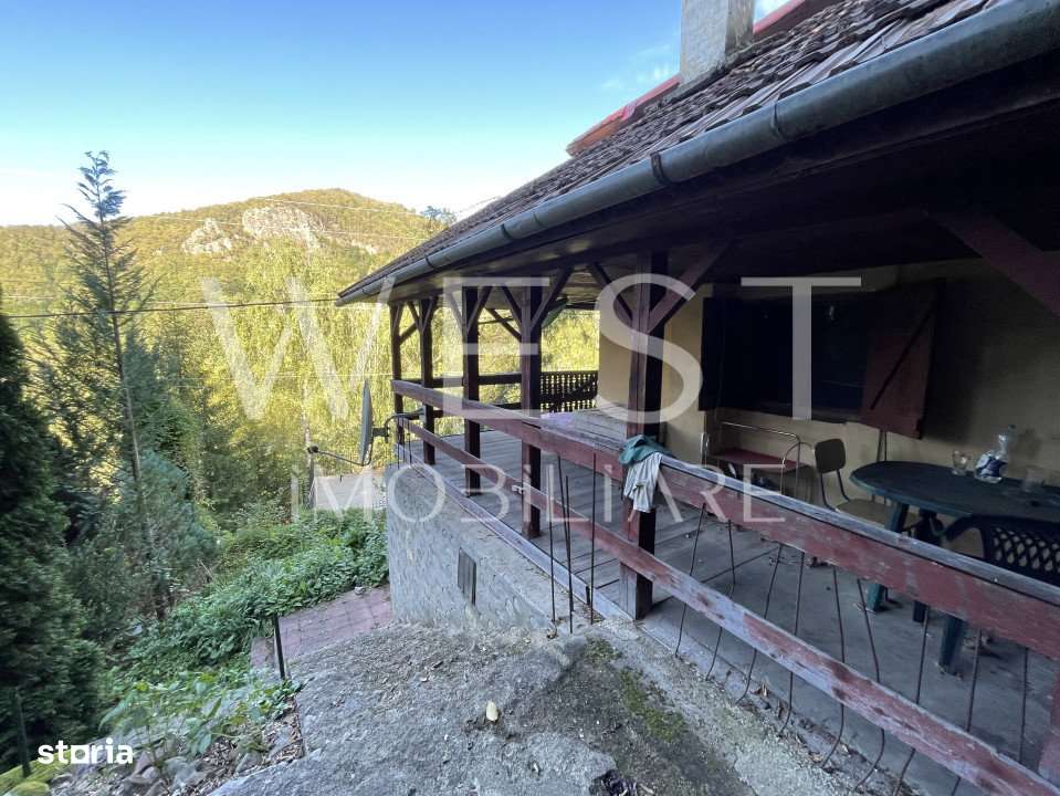 Cabana din lemn de 65mp cu teren de 631mp, la 2 min. de Lacul Tarnita! - Imagine principală: 1/11