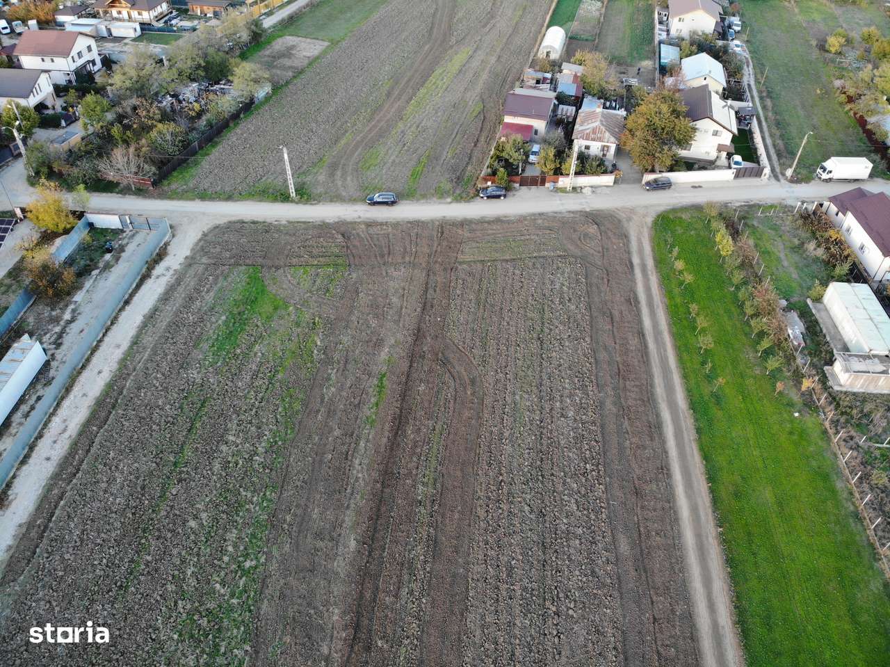 Teren CASA 592 mp la Asfalt - Toate utilitatile-2