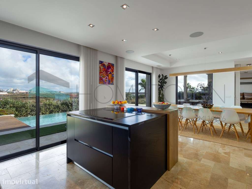 Moradia de Luxo V4 - Primeira Linha da Ria Formosa, Faro-15