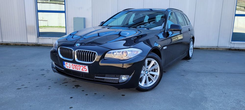BMW 5 Series F10/F11/F07 [2010 - 2017] 520d Aut. Modern Line 2012