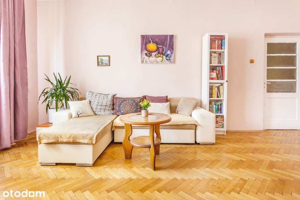 Przestrzenne 3 Pokoje w Kamienicy z Balkonem-0