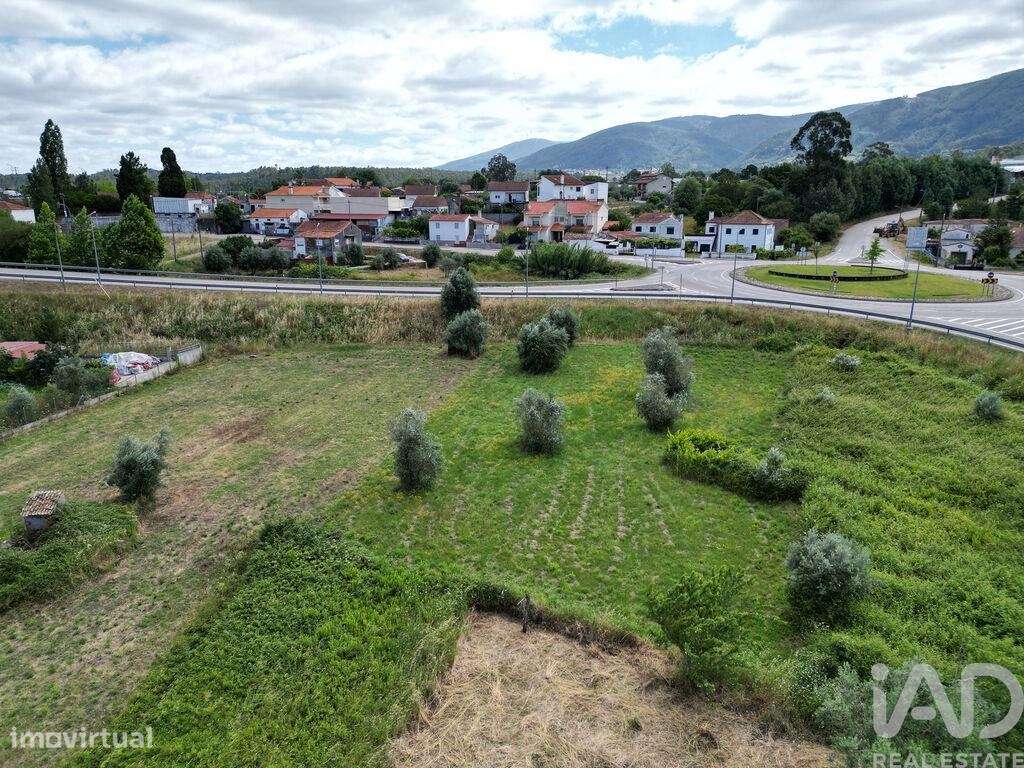 Terreno em Miranda do Corvo de 1840,00 m2 - Grande imagem: 4/11