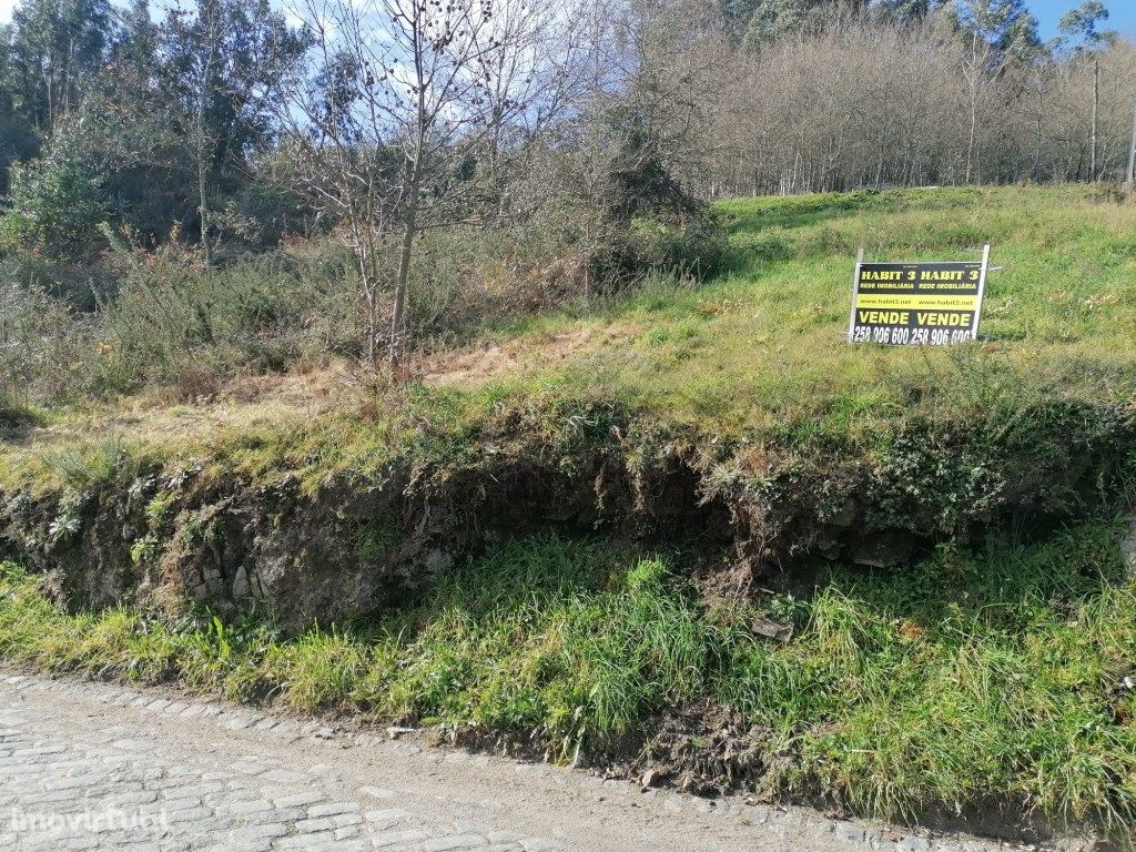 Terreno para construção em Covelas