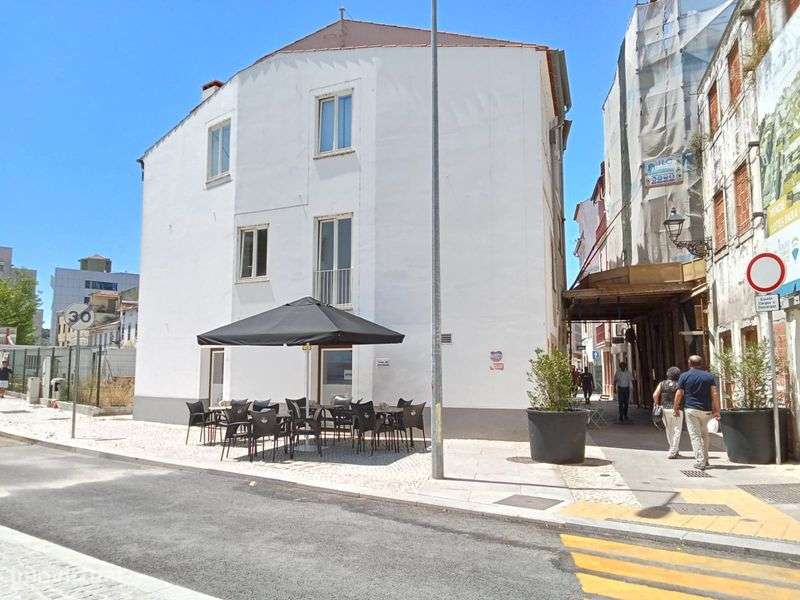 Trespasse de cafetaria - Grande imagem: 5/8