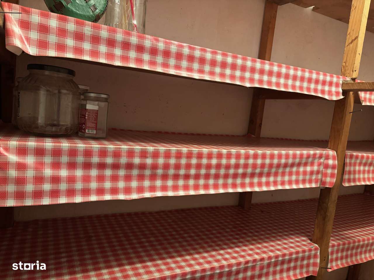 De vanzare ap. cu 2 camere, conf.1, et. 2/4, Unirii, Str. Decebal-8