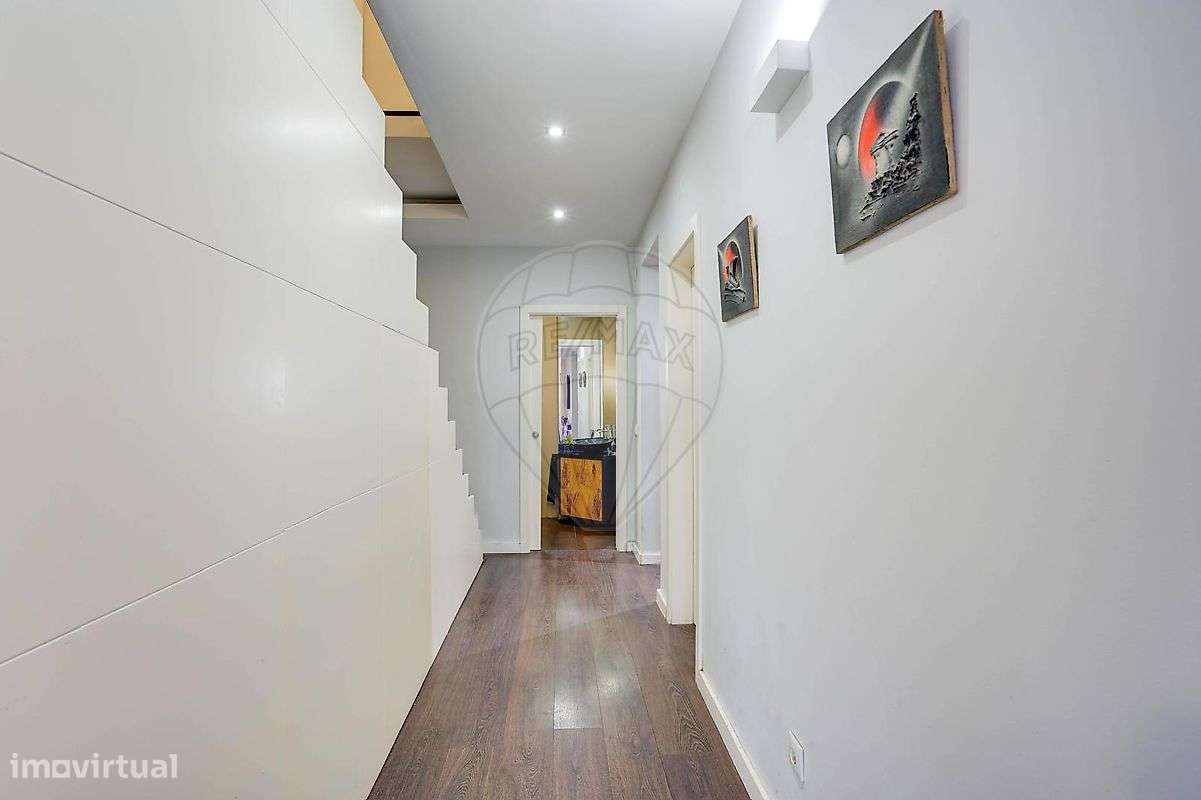 Moradia T6 para venda - Grande imagem: 2/28