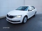 Skoda Octavia 2.0 TDI STYLE DSG - 2