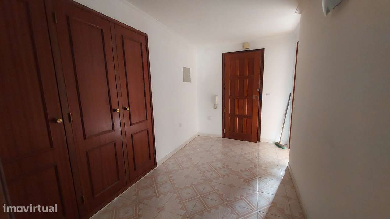 Apartamento T3 - Centro de Fátima-5