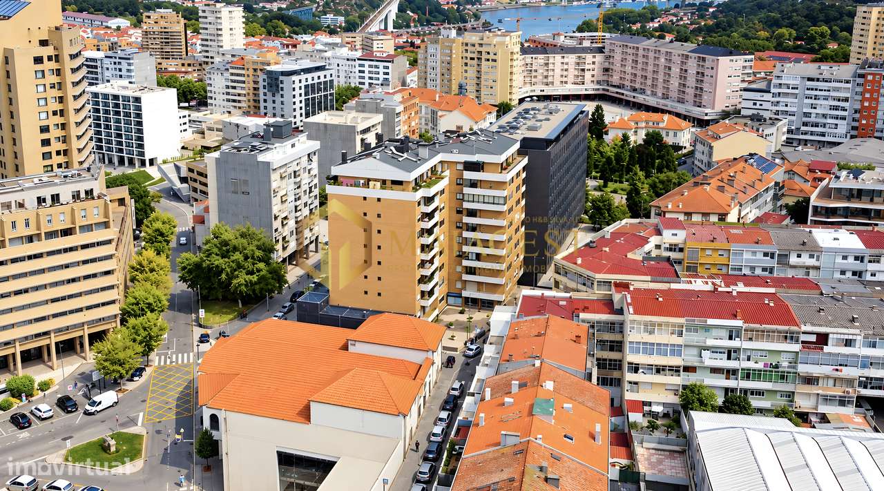 Apartamento T2+1 com Suite e Varanda no Centro de Gaia-36