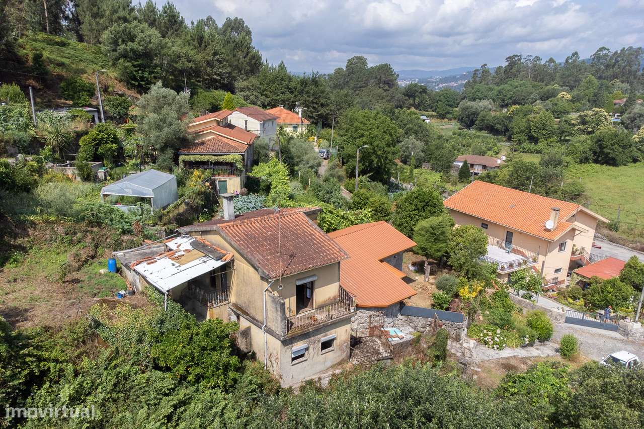 Moradia para Restauro, São João de Rei, Póvoa de Lanhoso-23