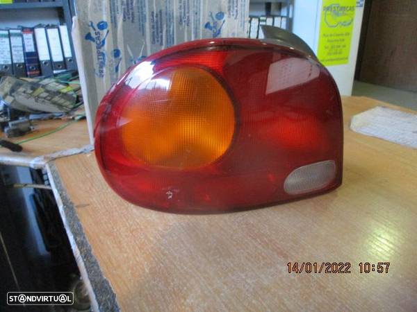 Farol Tras STOP2380 HYUNDAI ACCENT 1997 ESQ HOUSING - 1