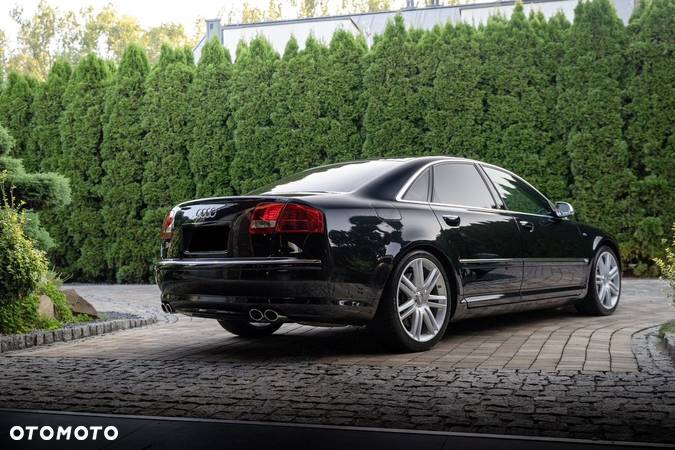 Audi S8 5.2 FSI Quattro - 12