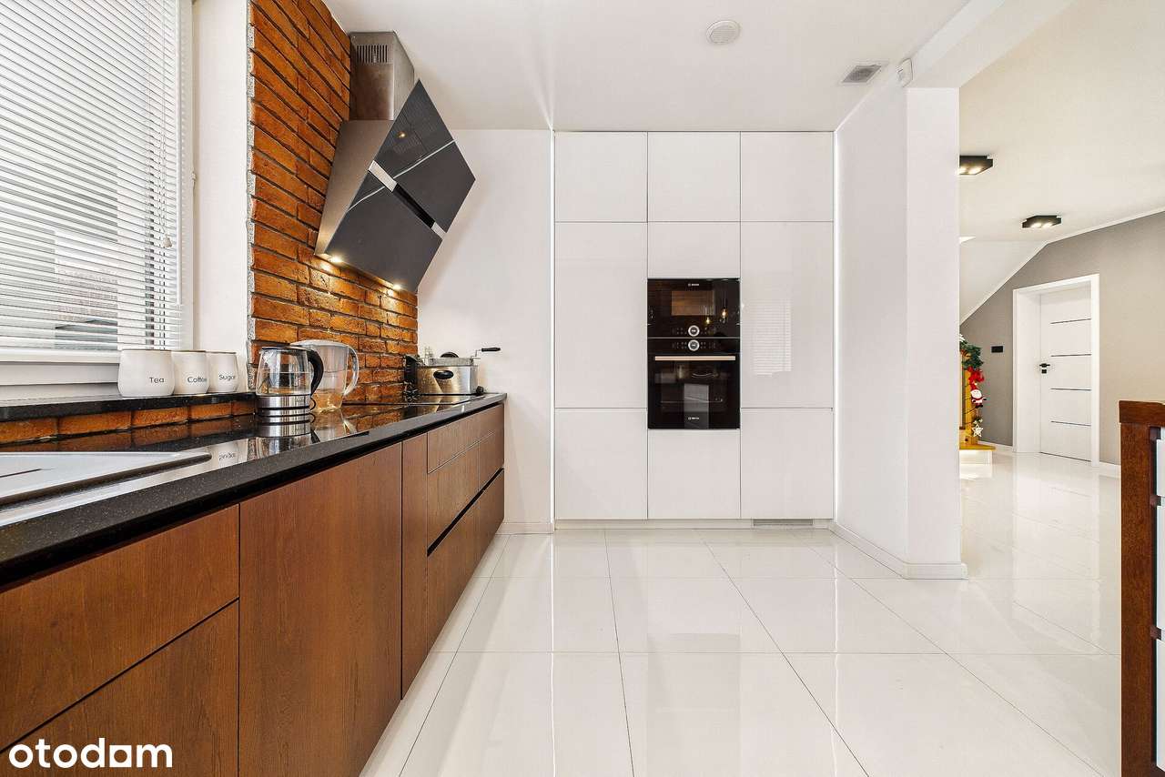 Nowoczesny dom | 4 sypialnie | 2 garaże | S17, szkoła, sklepy 5 minut-6