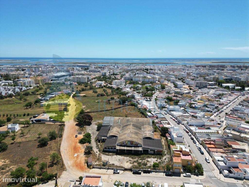 Terreno Urbano com Projeto Aprovado em Olhão - Grande imagem: 4/11