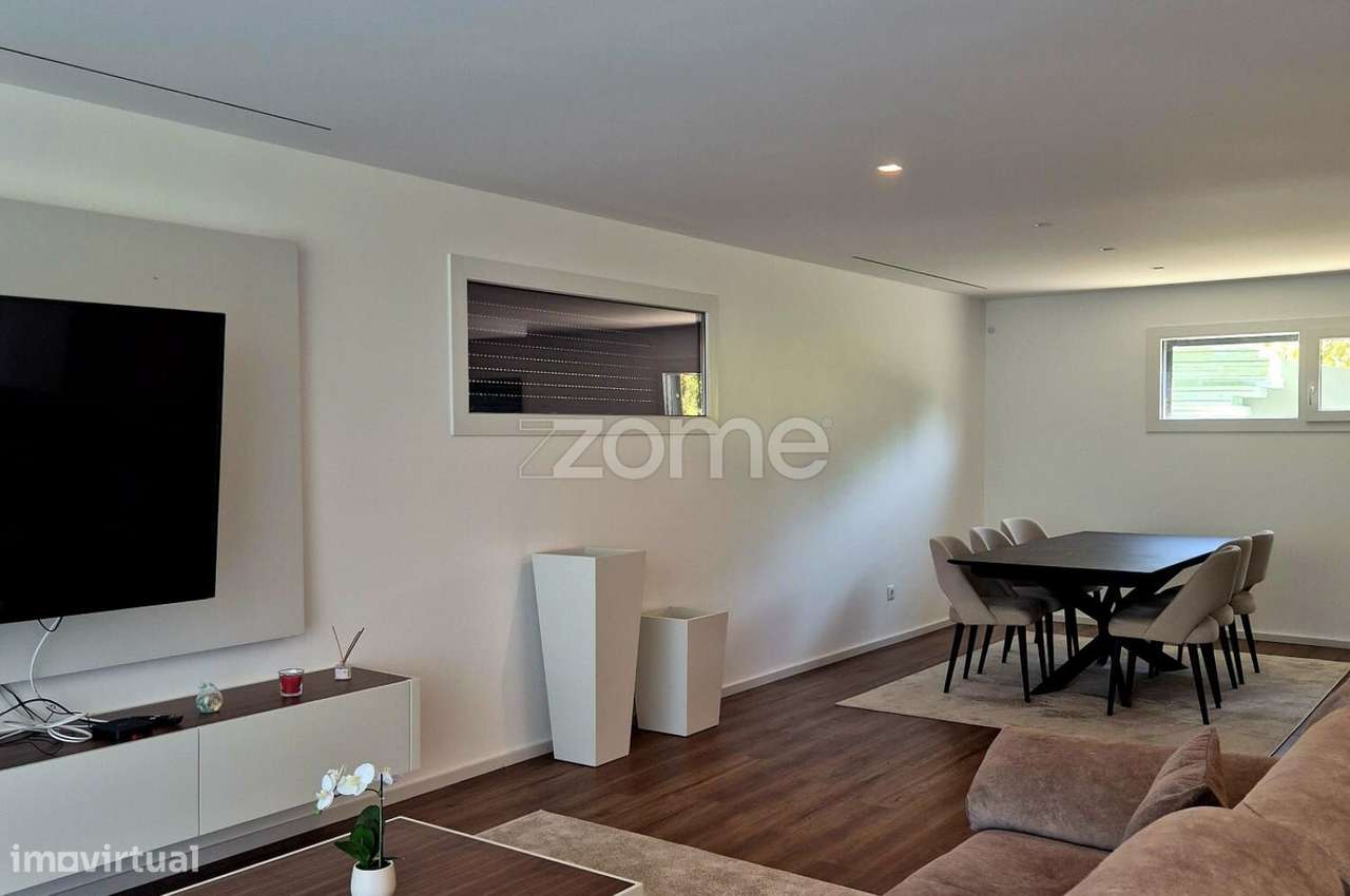 Moradia T3 Semi-Nova em Lanhas, Vila Verde-10