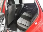 Hyundai I30 1.5 DPI Classic + - 5