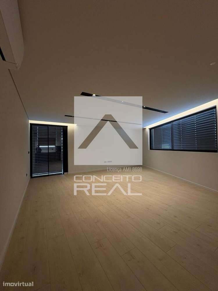 Apartamento T1 -  Pronto a habitar c/ varanda (S.Cosme - Gondomar)-13