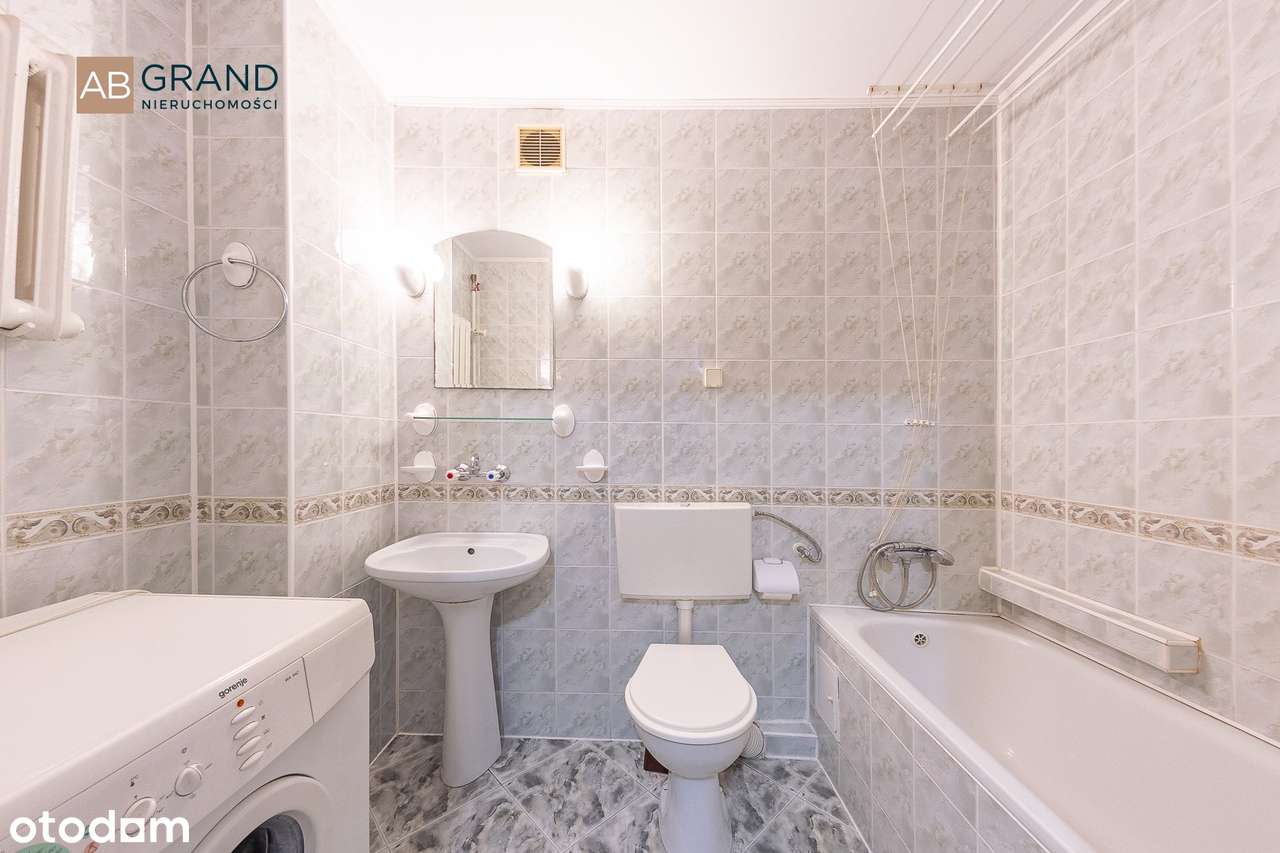 3 Maja | 42mkw | IVp | 2 pokoje | cegła 97r-2