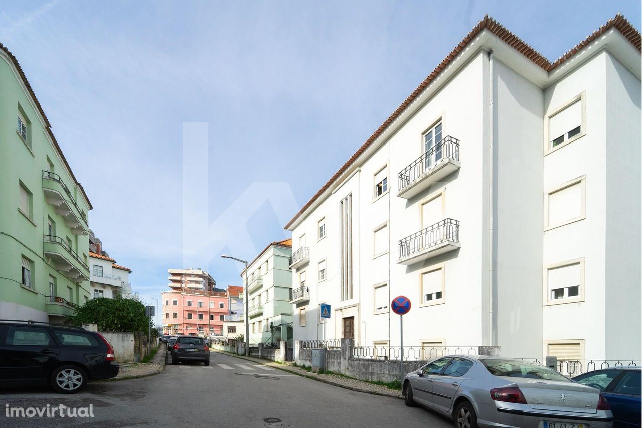 Apartamento T5 na Conchada, junto ao Colégio de S. José (Coimbra) | Re