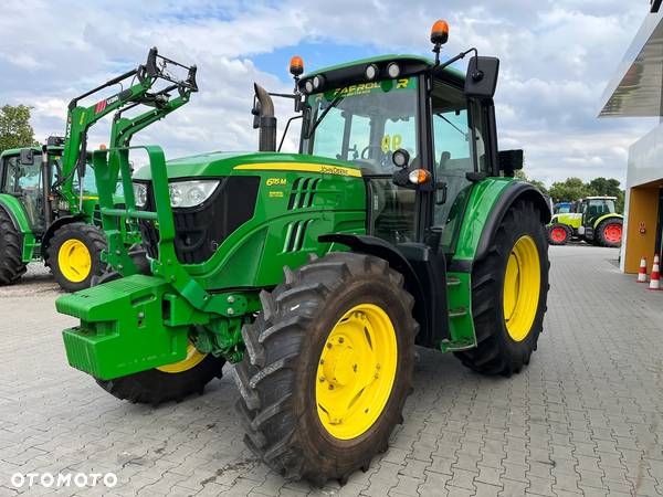 John Deere 6115 M - 8