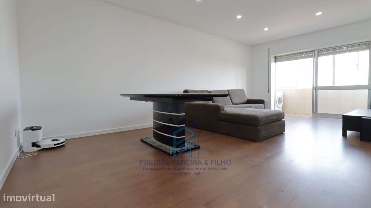 Apartamento Remodelado T3 - Rio Tinto / Próx. Estação CP-3