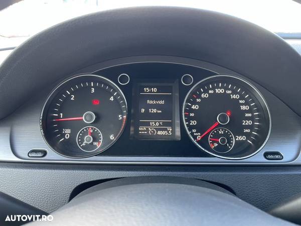 Volkswagen Passat 2.0 TDI 4Motion BlueMotion Technol. Comfortline - 20