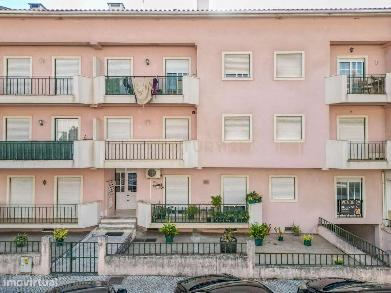 Apartamento T2 com Terraço e Garagem na Lousã – Conforto e Tranquilida - Grande imagem: 1/39