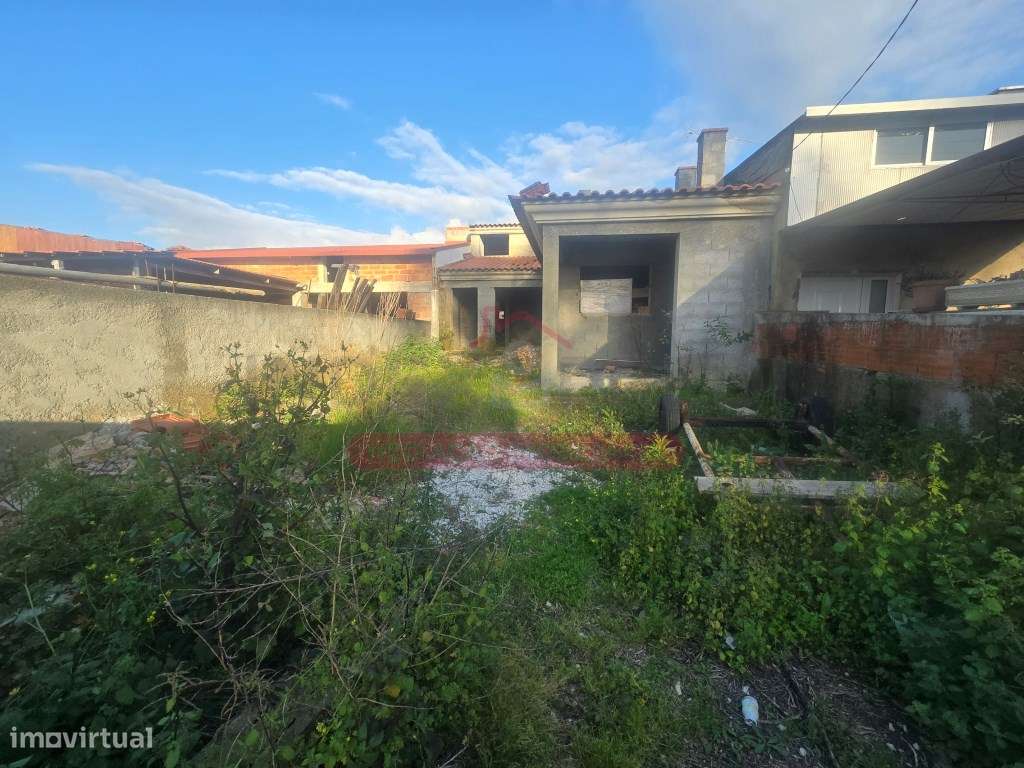 Moradia C/ dois pisos em Construção - Águeda-5