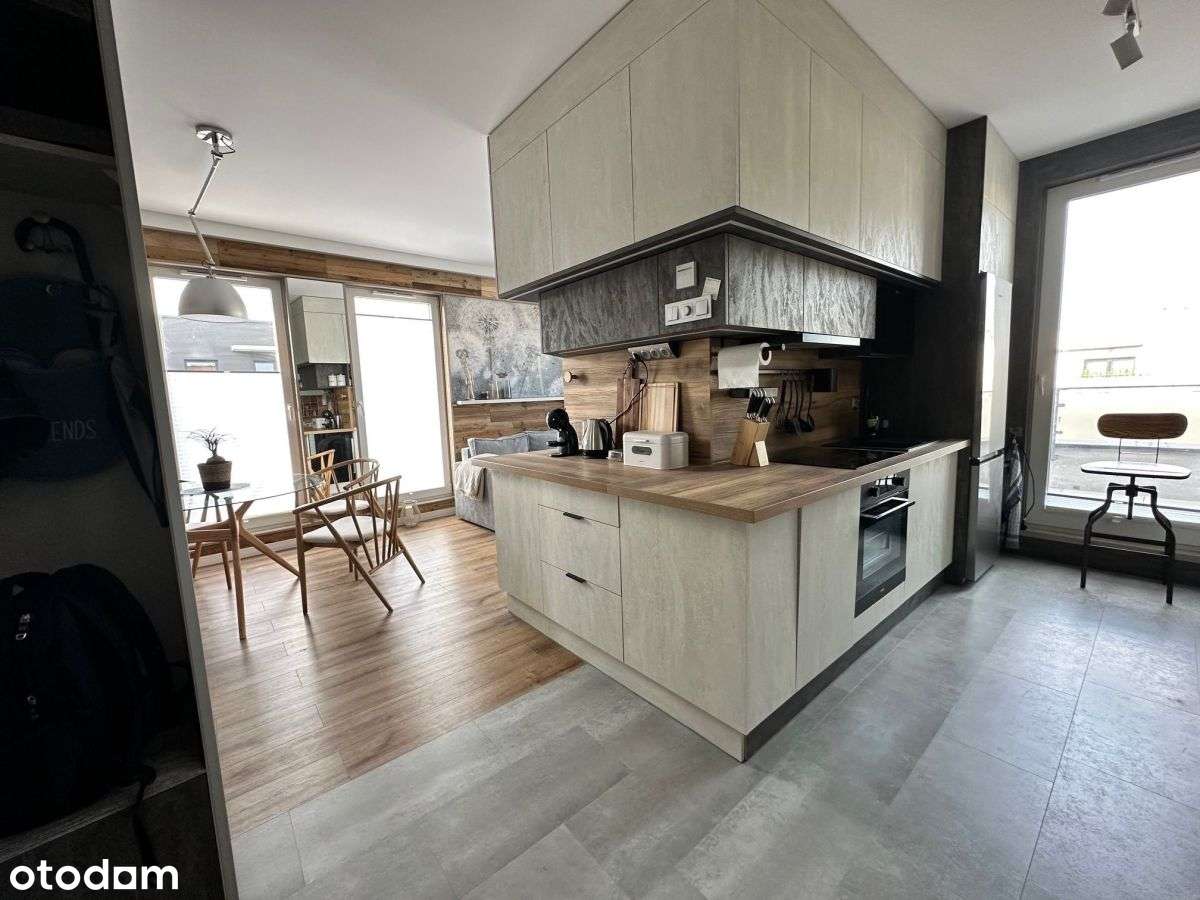 Nowoczesny apartament z przestronnym tarasem !-4