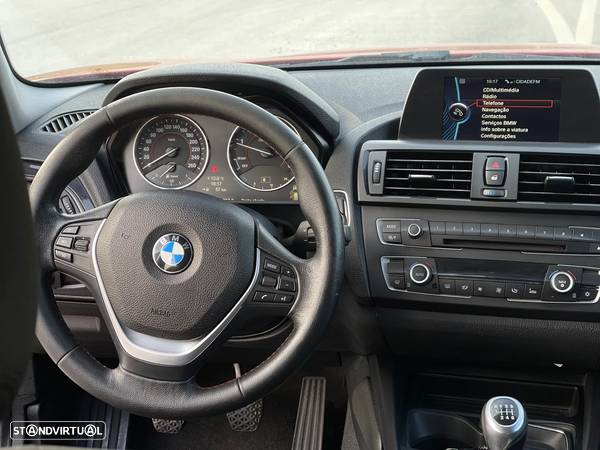 BMW 120 d Sport Line - 10