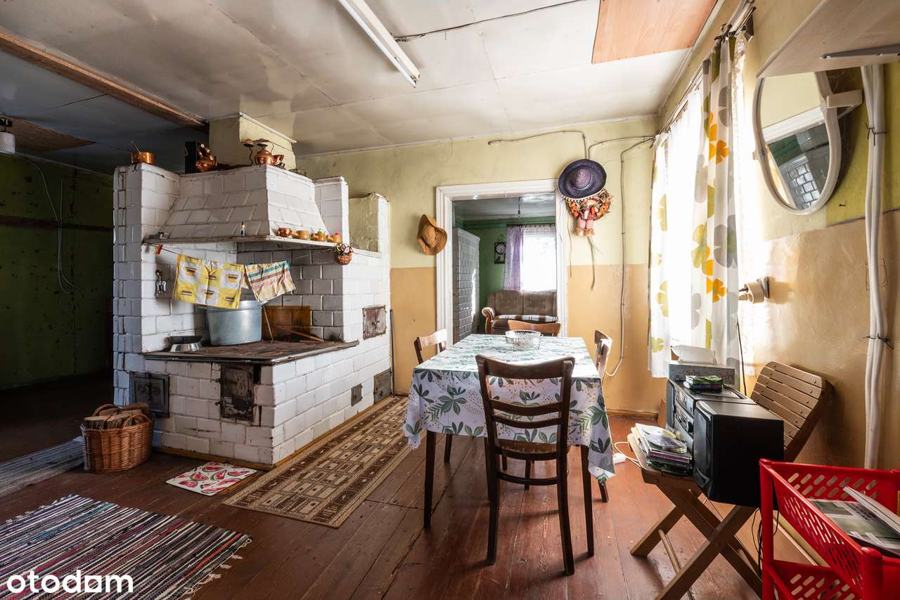 Dom drewniany na wsi . - Pełny obrazek: 5/14