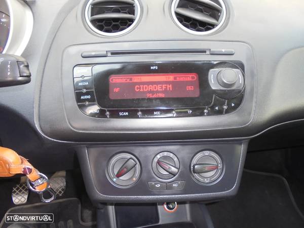 SEAT Ibiza SC 1.4 16V Sport - 18