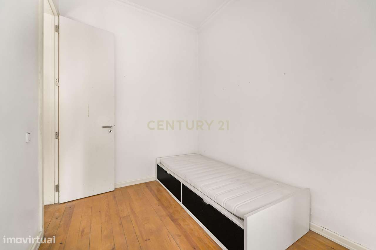 Apartamento T4 | Terraço | Av. Novas-19