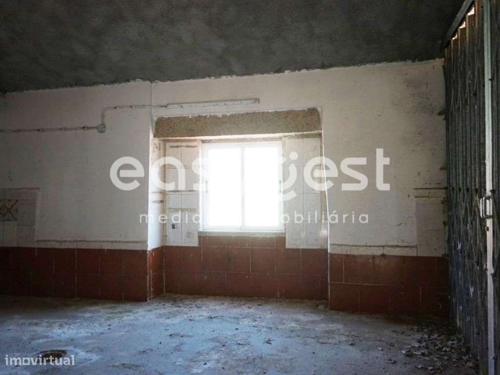 Moradia Geminada T1 em Escalhão, Figueira de Castelo Rodrigo - Grande imagem: 5/17