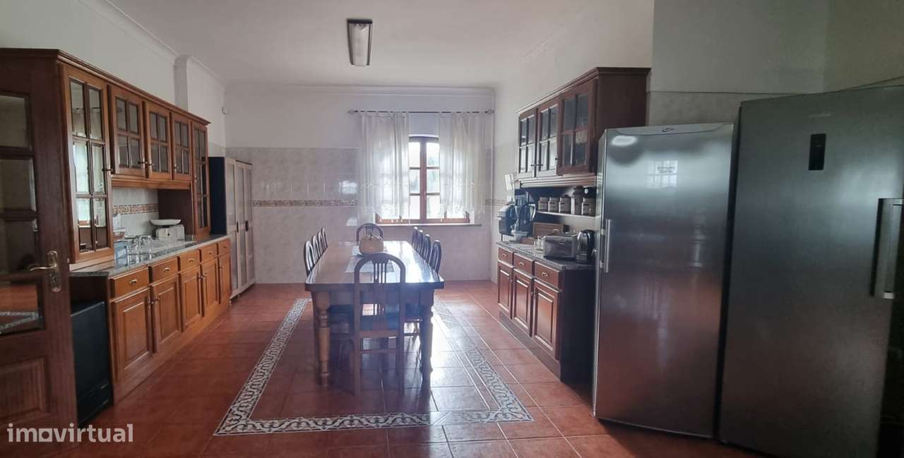 Vivenda Isolada com terreno - Alenquer-16
