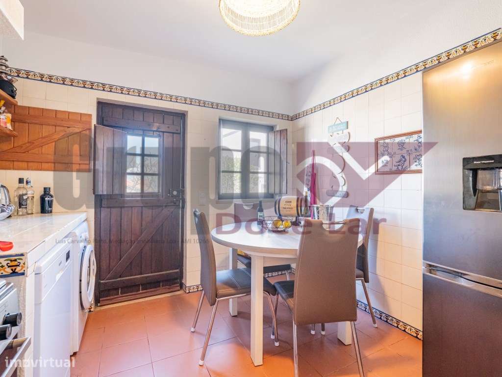 Moradia Isolada T3 com Piscina em Sesimbra-19