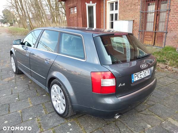 Audi A4 Avant 1.8T - 3